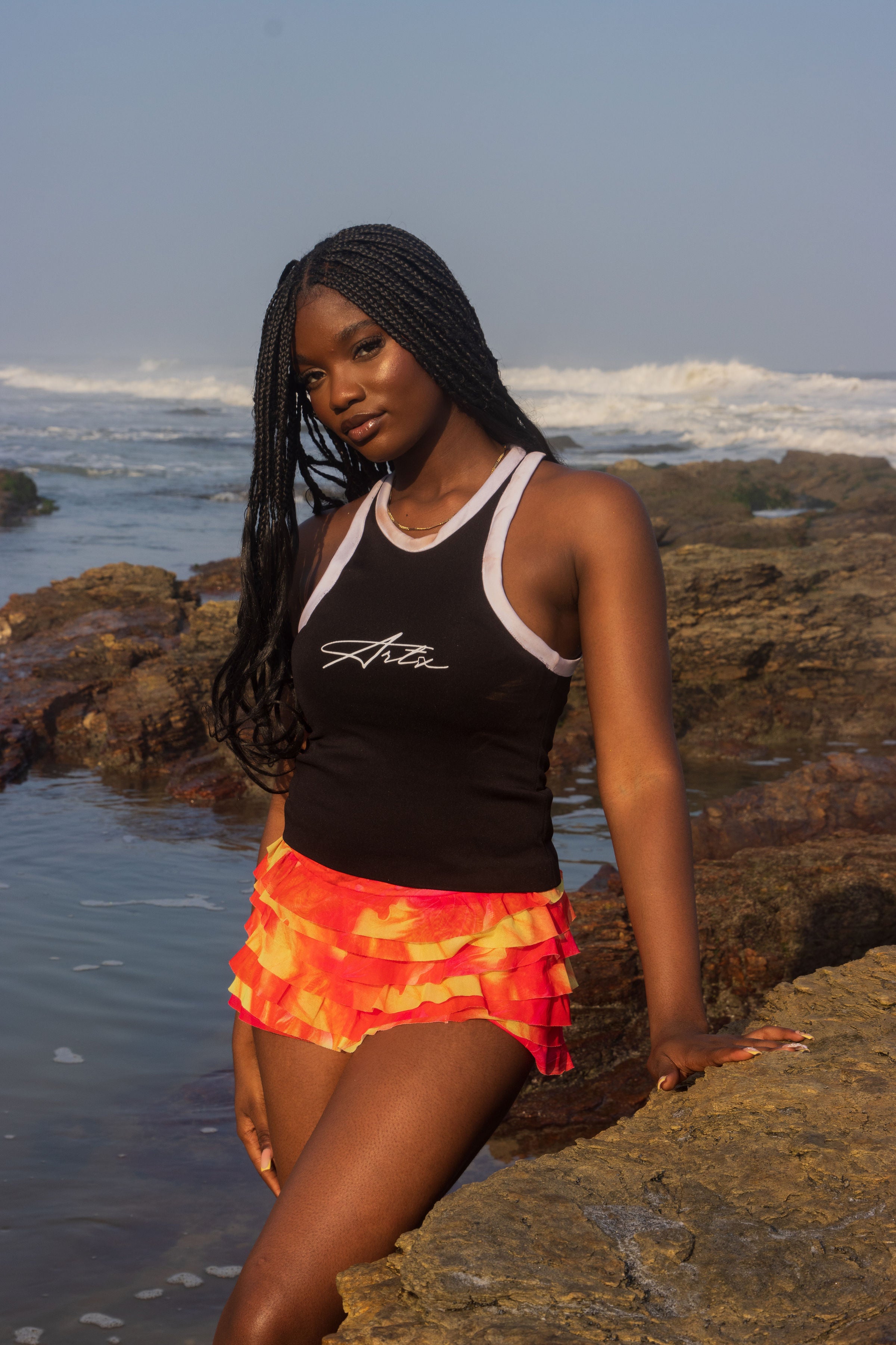 WMNS ARETE TANK TOP {BLACK}